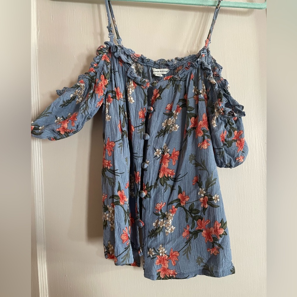 ✨4 FOR $20✨ American Eagle Top